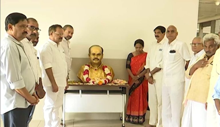 Tribute to Paritala Ravindra at TDP Central Office