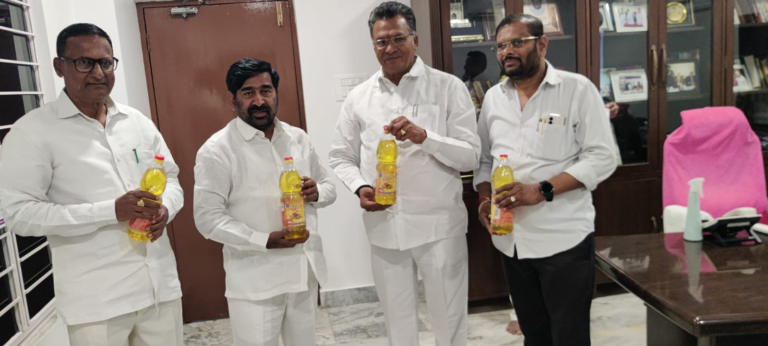 Pure castor oil from Oil Fed Corporation