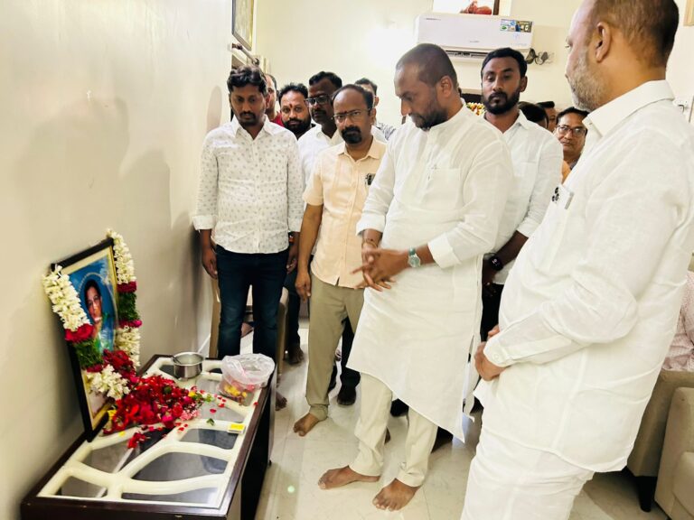 WhatsApp Image 2023-03-28 at 08.35.53