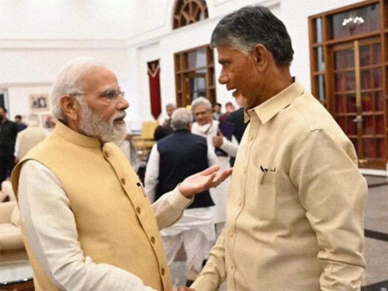 chandrababu-with-modi (1)