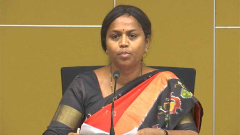 pachumarthi-Anuradha