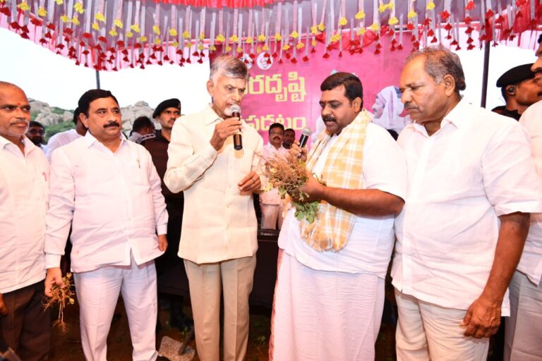 7e2550d6-8184-40f5-b86f-63d9114c1069