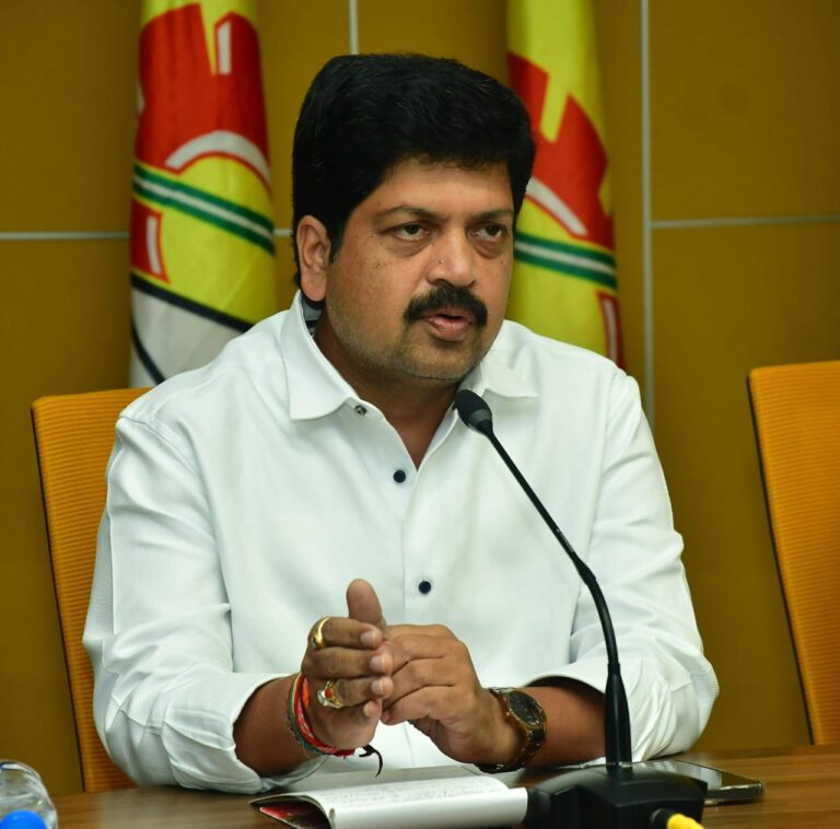 kollu ravindra