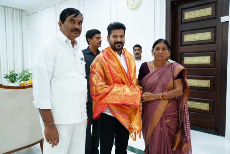 Metro Rail connecting major parts of the city