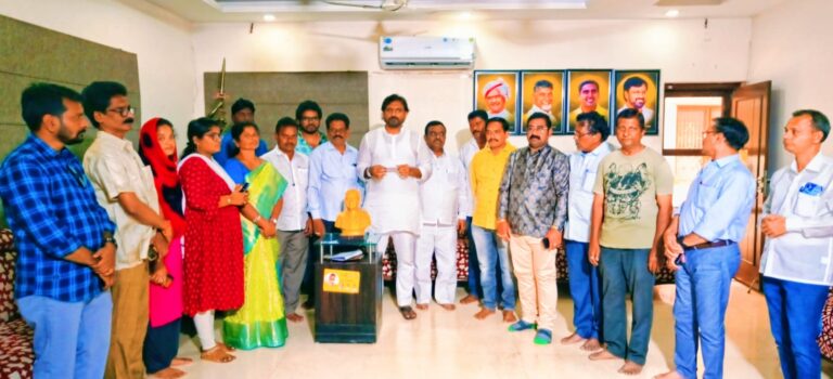 We will work to solve the problems of rural doctors