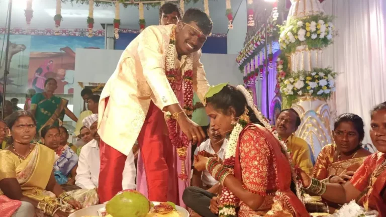 barrelakka-gets-married-in-nagarkurnool