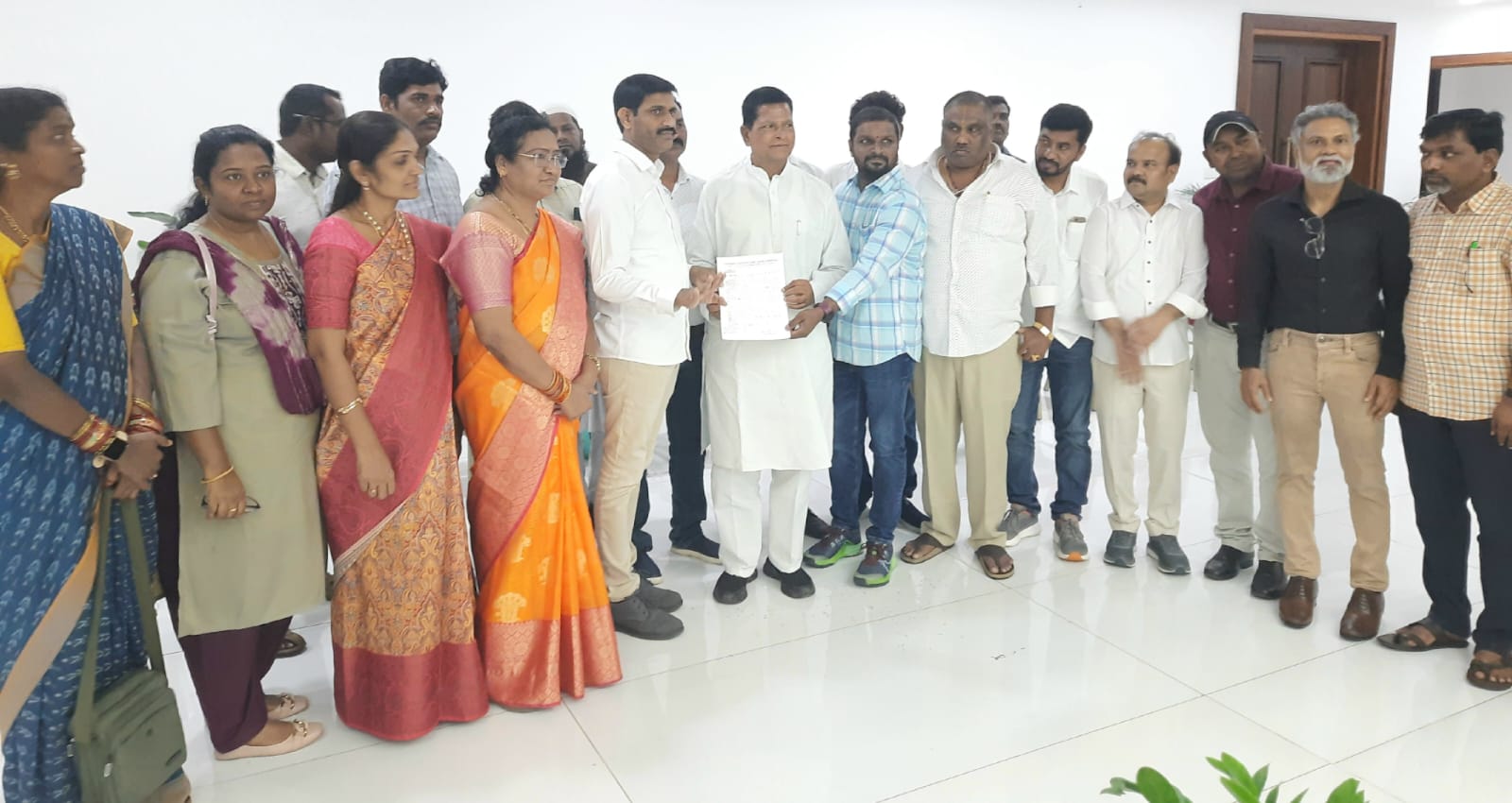 JAC representatives meeting with Chinnareddy