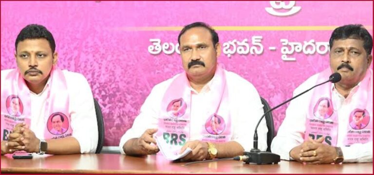Former MLAs Bollam Mallaiah Yadav, Nomula Bhagat, Former MP Lingaiah Yadav