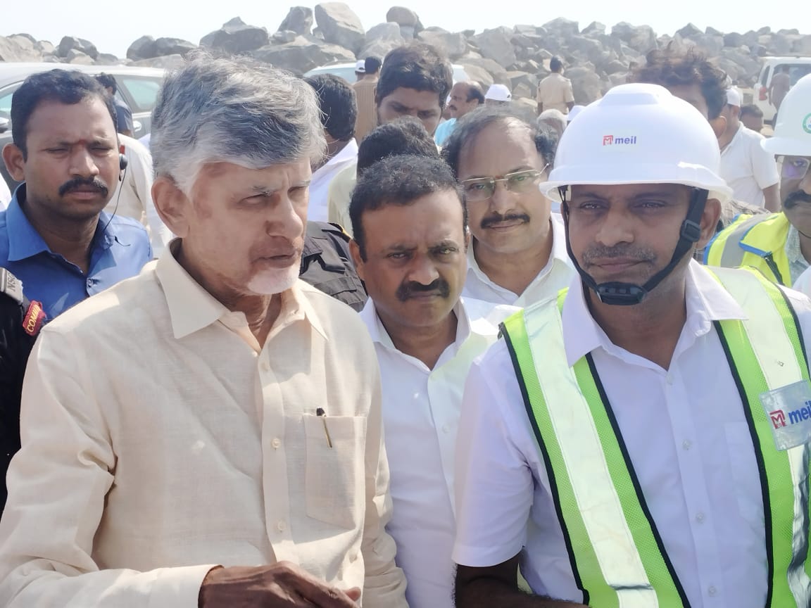Babu visited the port