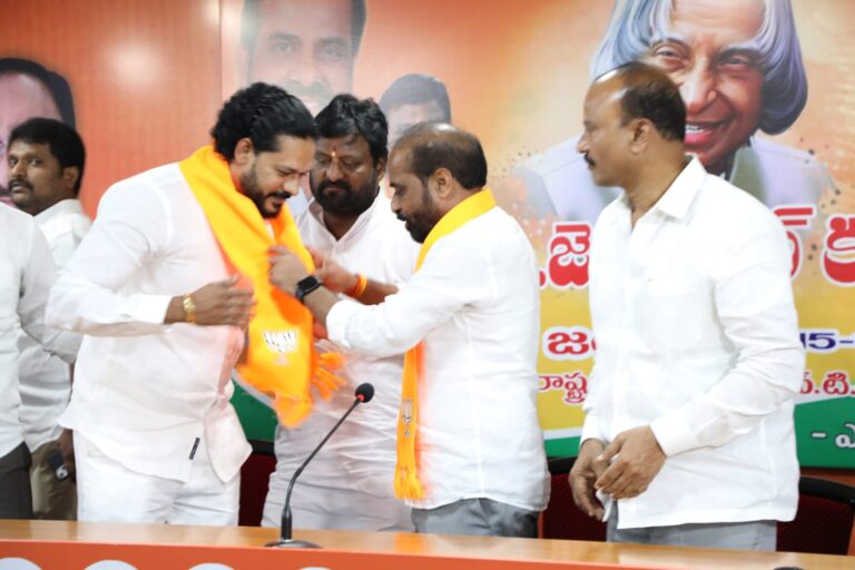 WhatsApp Image 2024-10-15 at 16.52.14