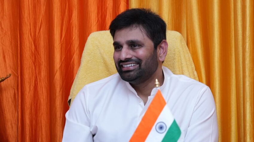 WhatsApp Image 2025-07-22 at 21.26.03