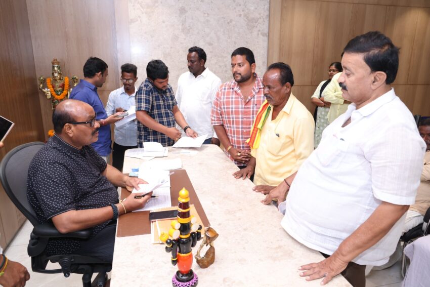 WhatsApp Image 2025-08-08 at 17.44.18