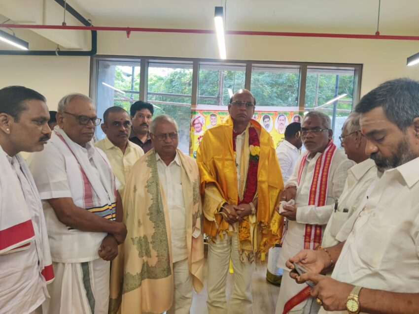 WhatsApp Image 2025-08-19 at 23.56.36