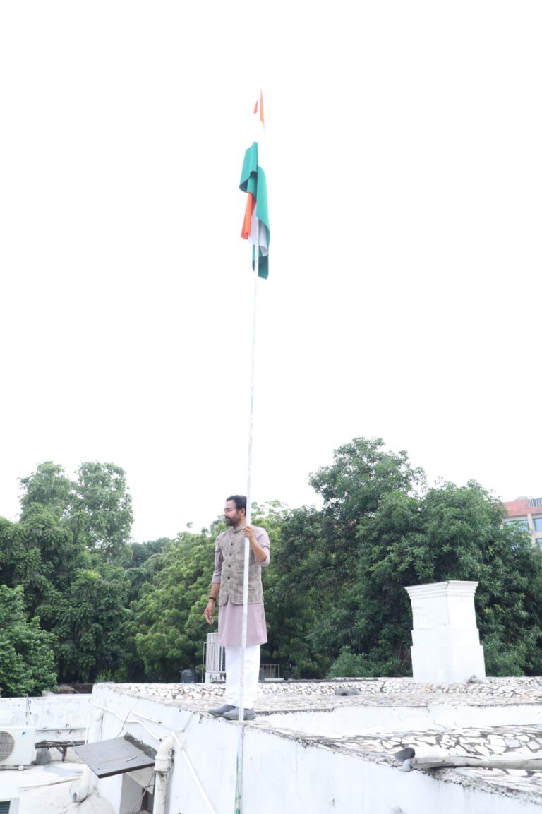 kis