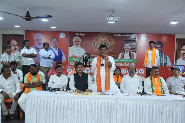 WhatsApp Image 2025-09-06 at 19.32.17