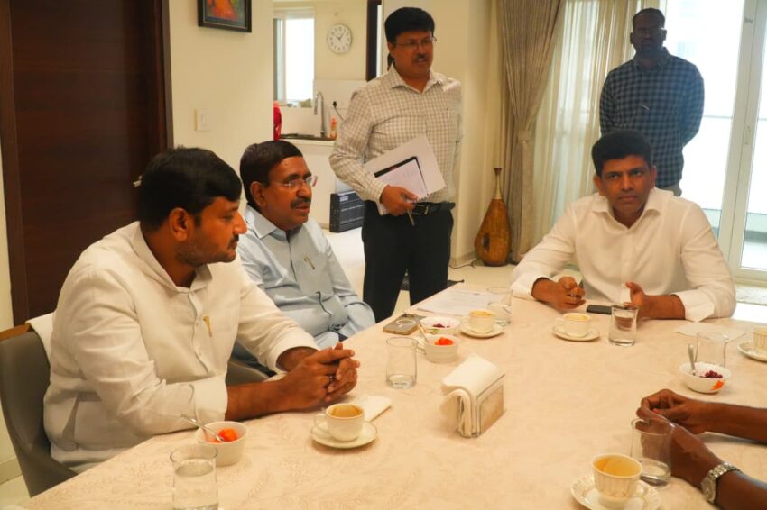 WhatsApp Image 2025-09-13 at 22.52.28