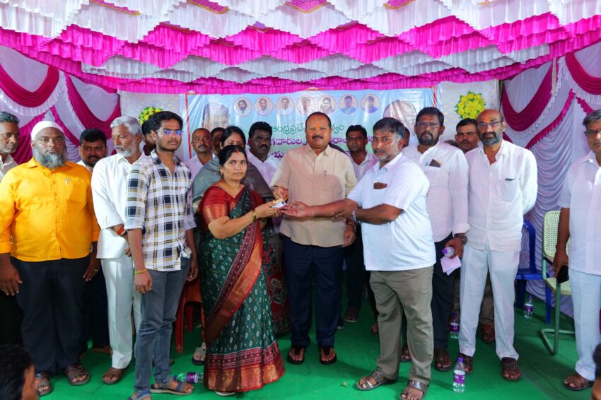 WhatsApp Image 2025-09-15 at 15.52.13