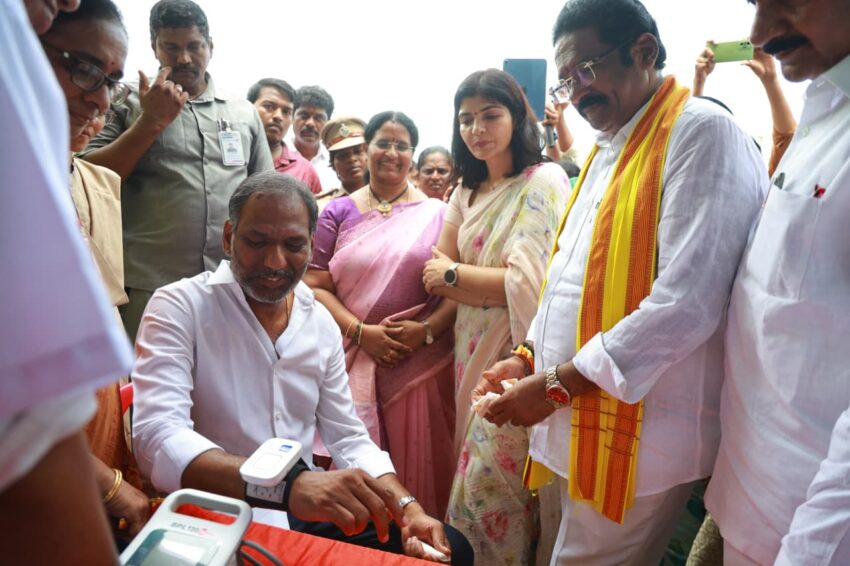 WhatsApp Image 2025-09-17 at 17.45.33