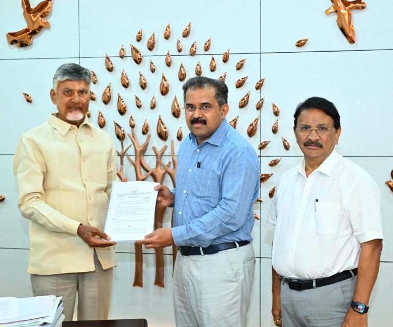 WhatsApp Image 2025-09-22 at 16.40.49