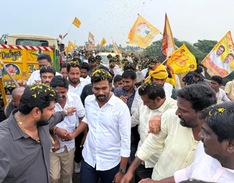 WhatsApp Image 2025-10-13 at 18.03.03