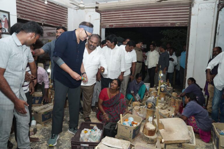 WhatsApp Image 2025-10-15 at 21.39.39