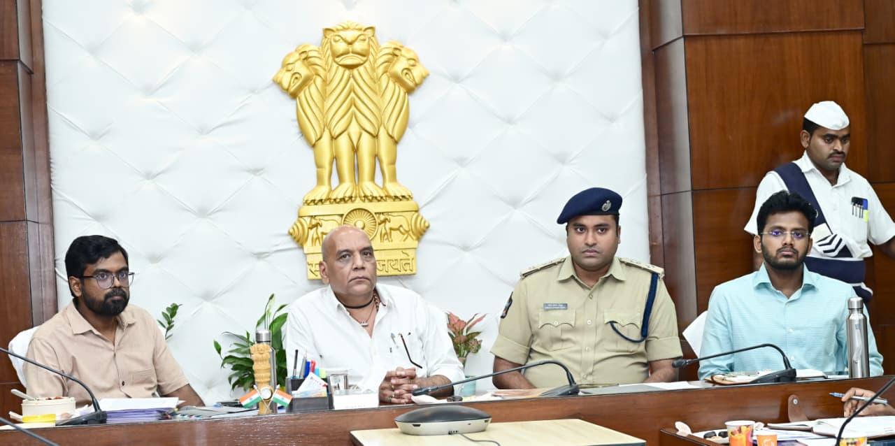 WhatsApp Image 2025-10-28 at 01.57.34