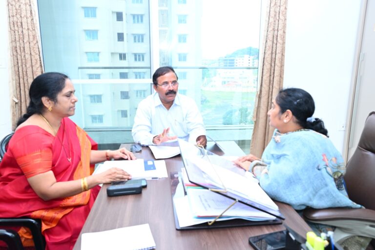 WhatsApp Image 2025-10-28 at 17.38.37