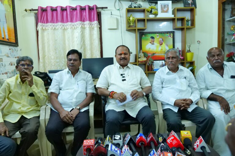 WhatsApp Image 2025-10-30 at 22.54.25