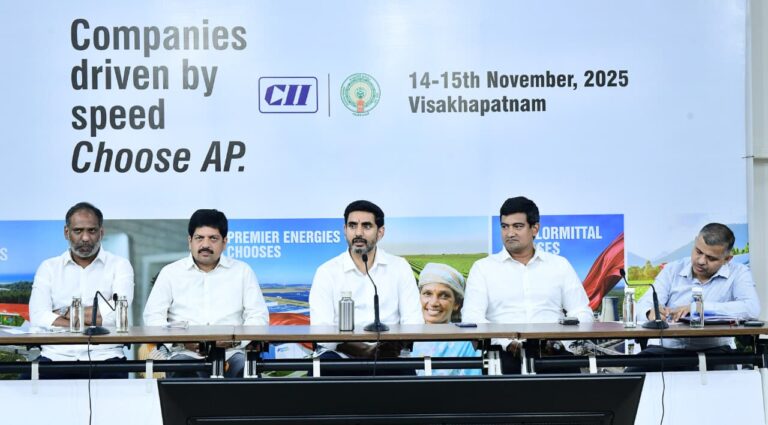 WhatsApp Image 2025-11-03 at 21.39.11