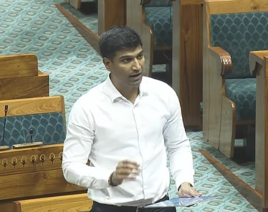 WhatsApp Image 2025-12-05 at 20.59.59