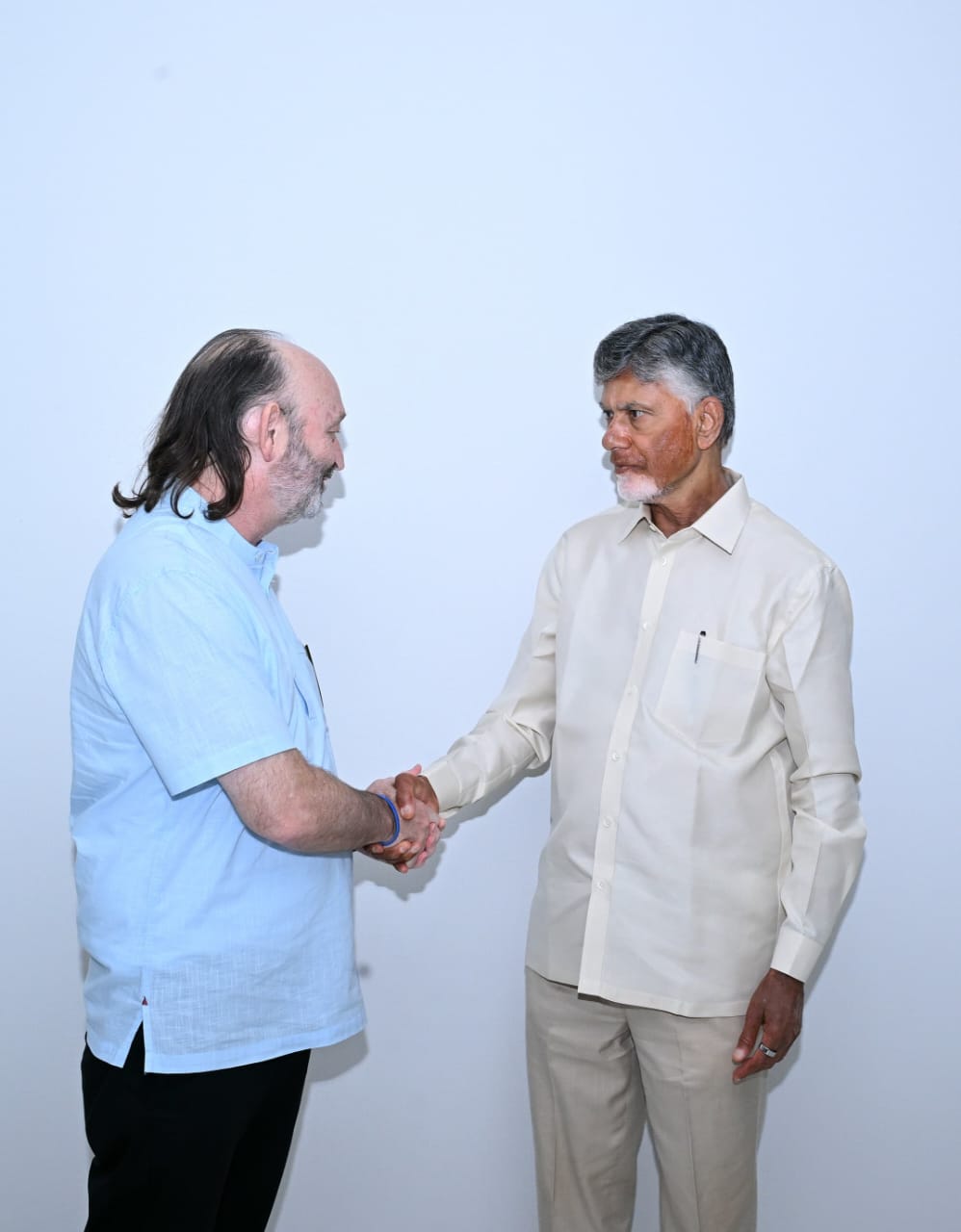 WhatsApp Image 2026-03-25 at 20.16.28